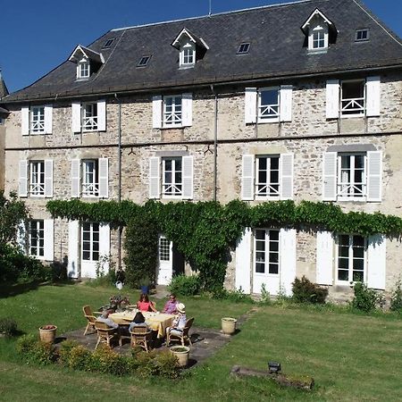 Chateau De Savennes - Caveau De Sabrage Exteriör bild