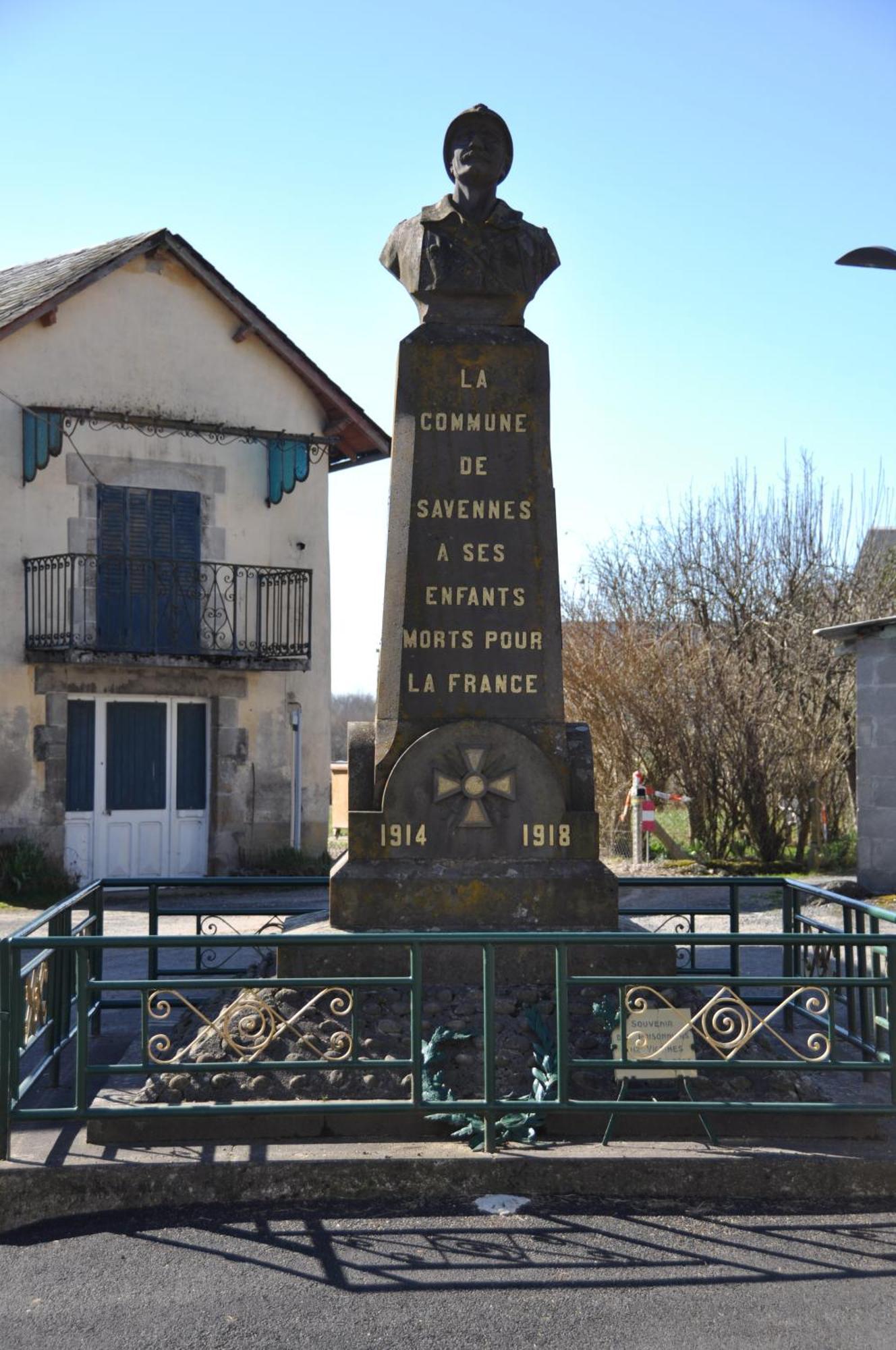 Chateau De Savennes - Caveau De Sabrage Exteriör bild