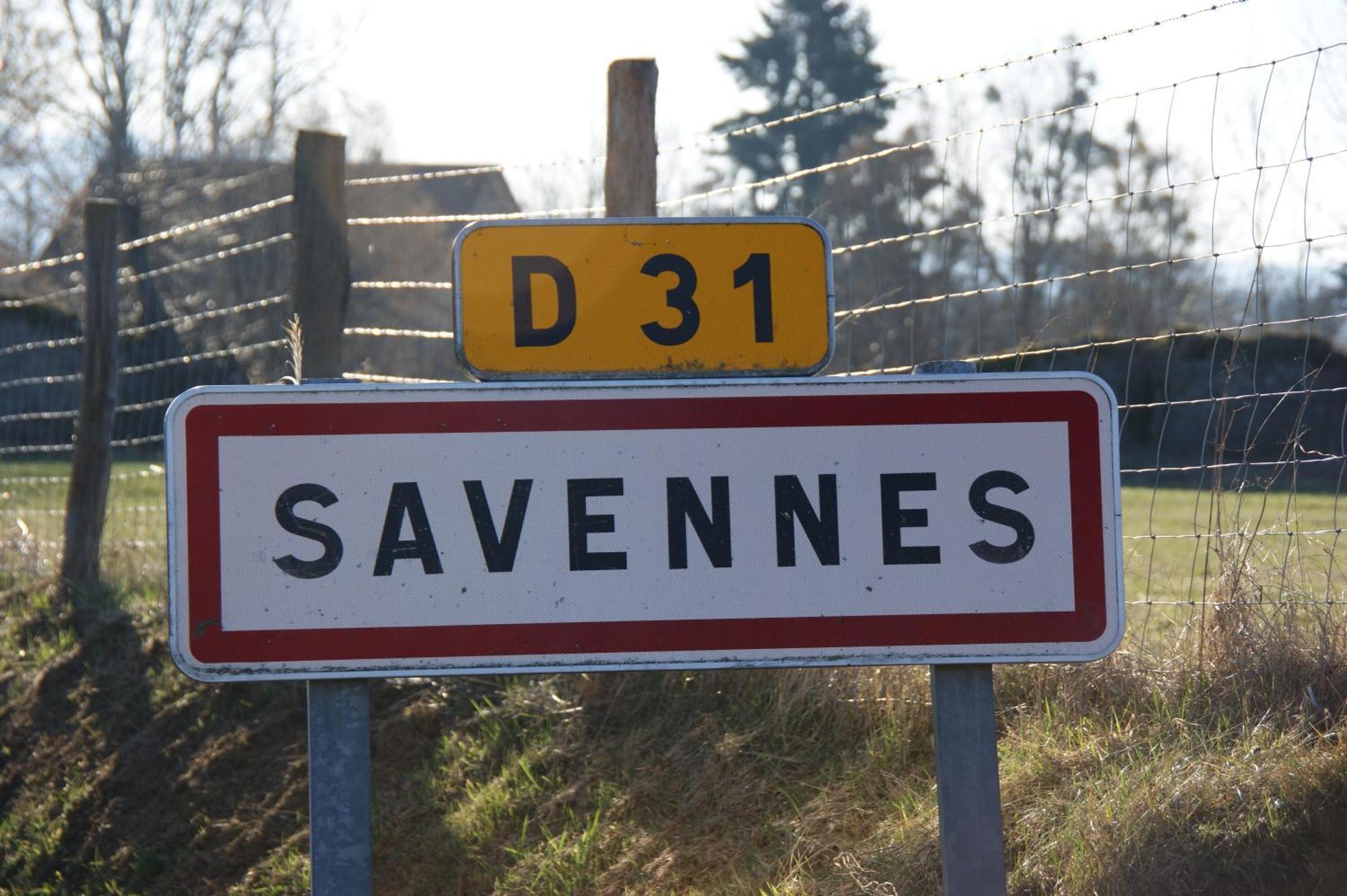 Chateau De Savennes - Caveau De Sabrage Exteriör bild