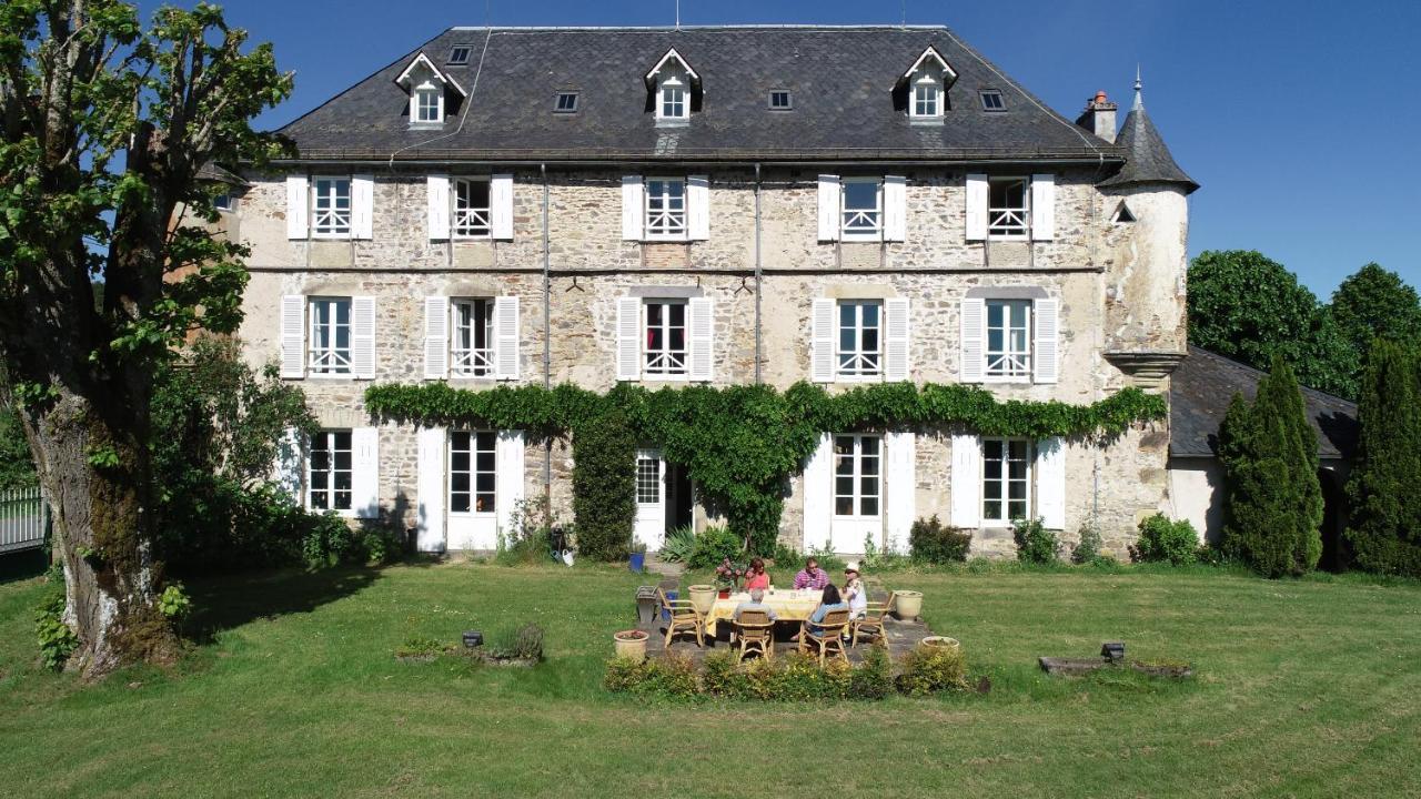 Chateau De Savennes - Caveau De Sabrage Exteriör bild